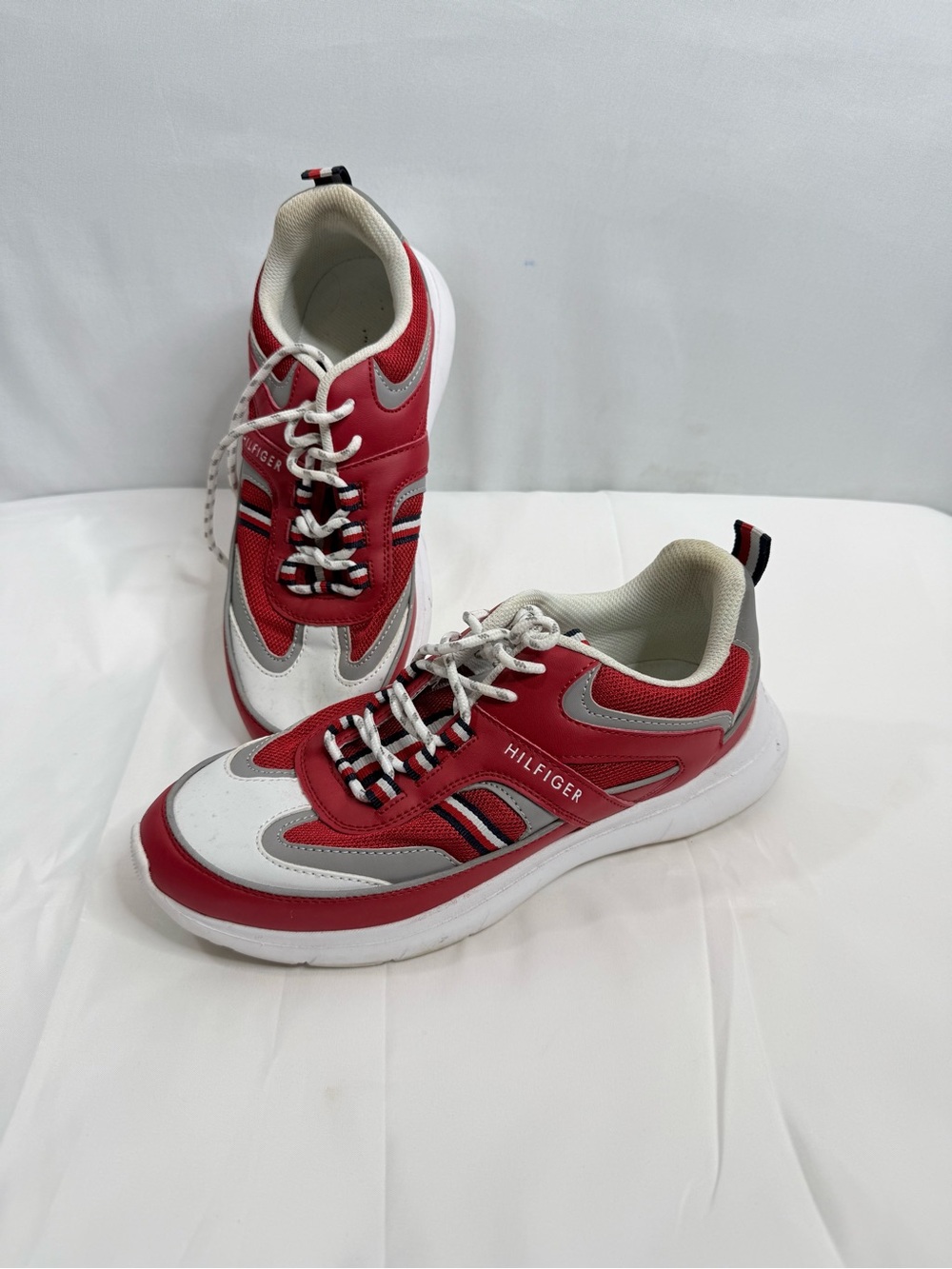 Tommy Hilfiger casual sneakers, size 10M